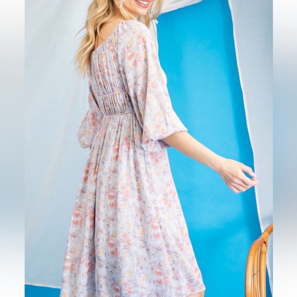 4. Women's Plus Size Off Shoulder Floral Dusty Blue Ruched Detail Dress - Picture 4 of 6